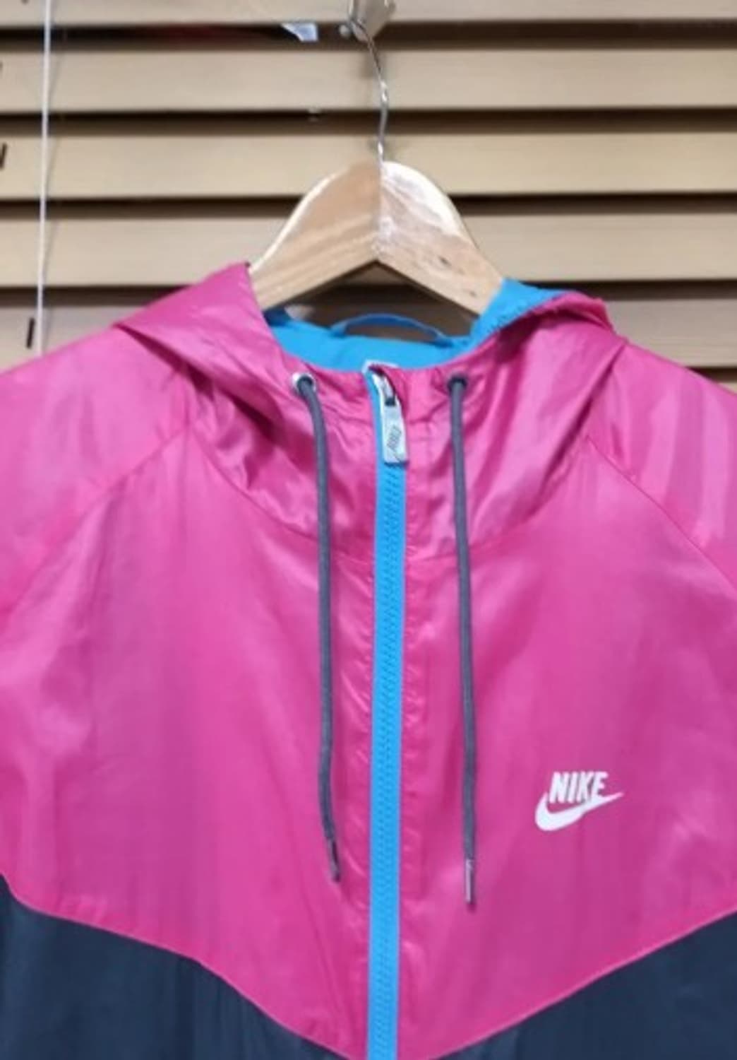 나이키 윈드러너바람막이 100사이즈 175/92A 상품이미지1