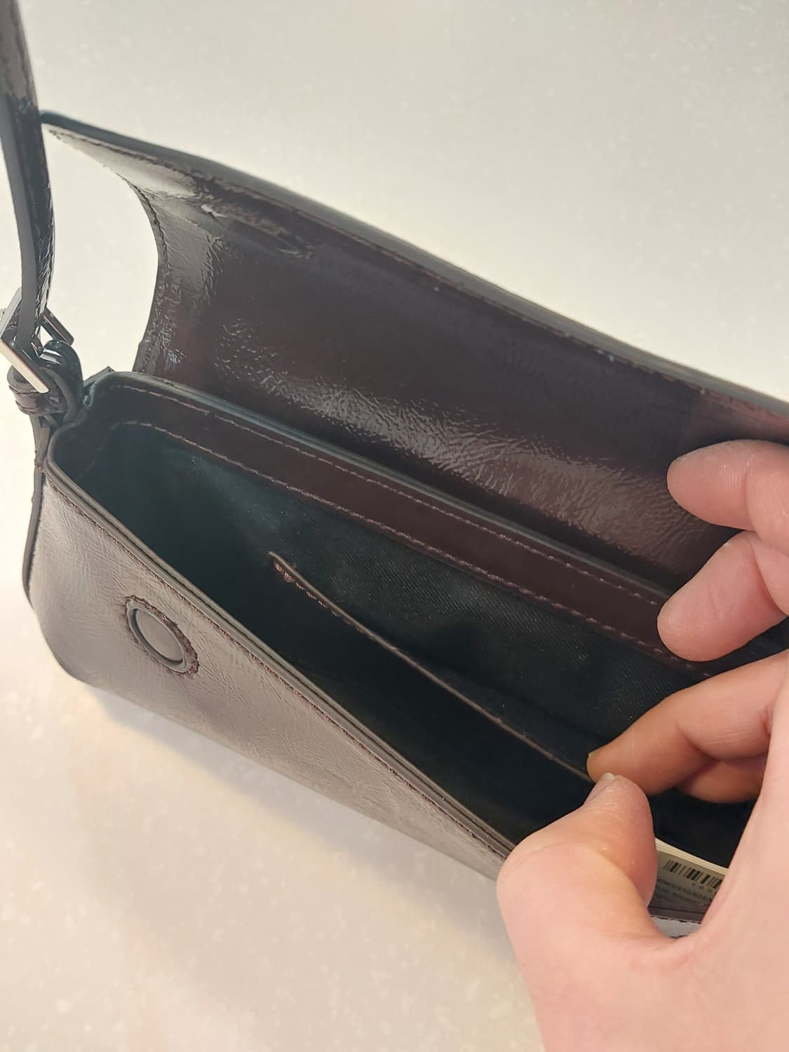 자라 ZARA 플랩 숄더백 애나멜 버건디 컬러 상품이미지8