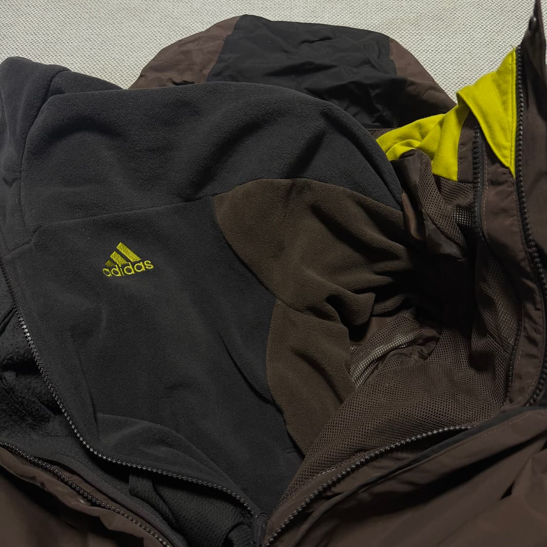 아디다스 클라이마프루프 바람막이 자켓  (후리스 내피) 상품이미지4