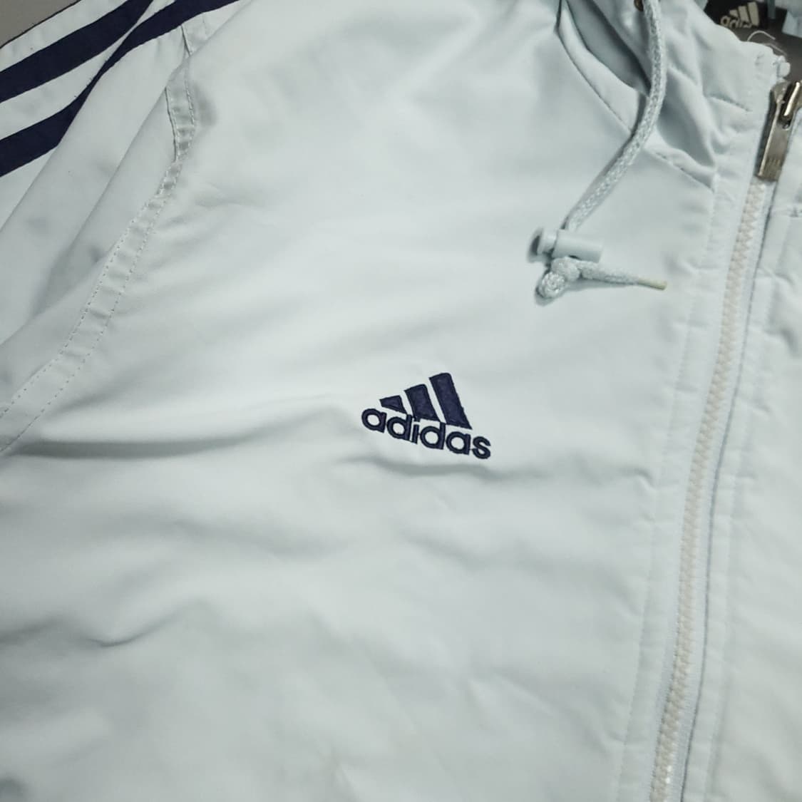 아디다스 빅로고 바람막이 점퍼 상품이미지6