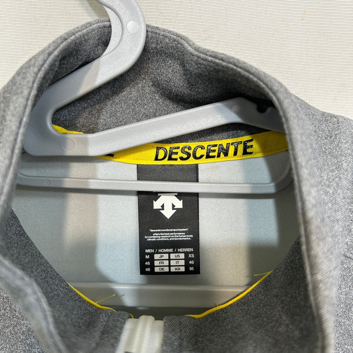 데상트 남성 집업 95  상품이미지2