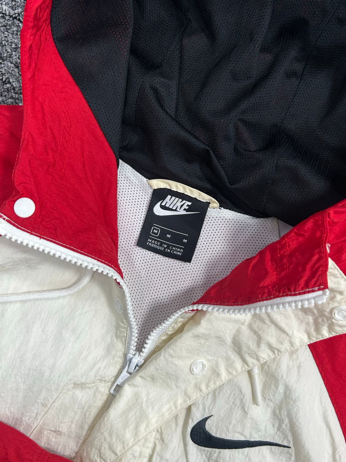 나이키 더블스우시 우븐 후드 바람막이 M 상품이미지5