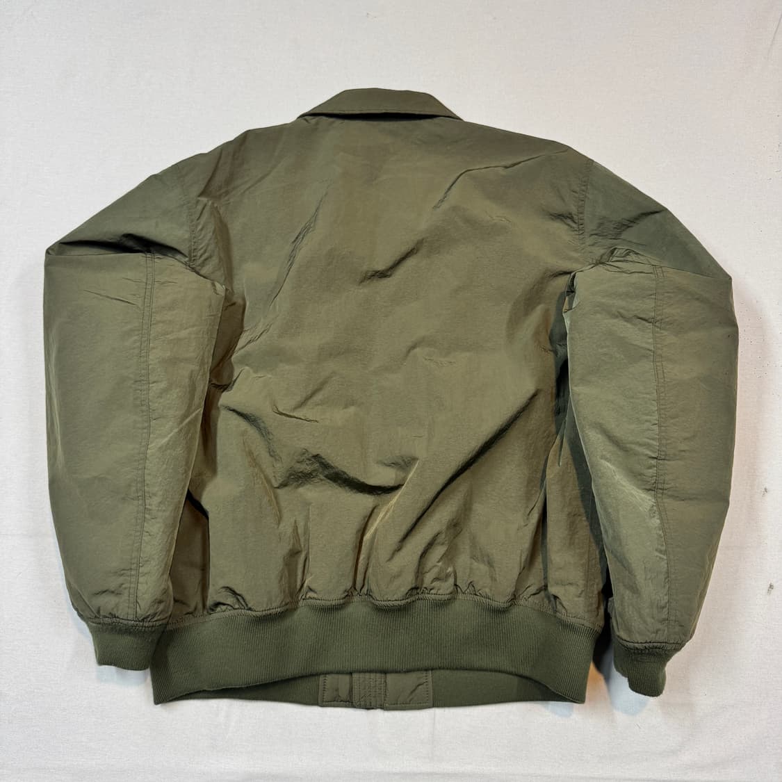 XL) 유니클로 JW ANDERSON 패디드 쇼트 블루종 자켓 올리브 상품이미지6