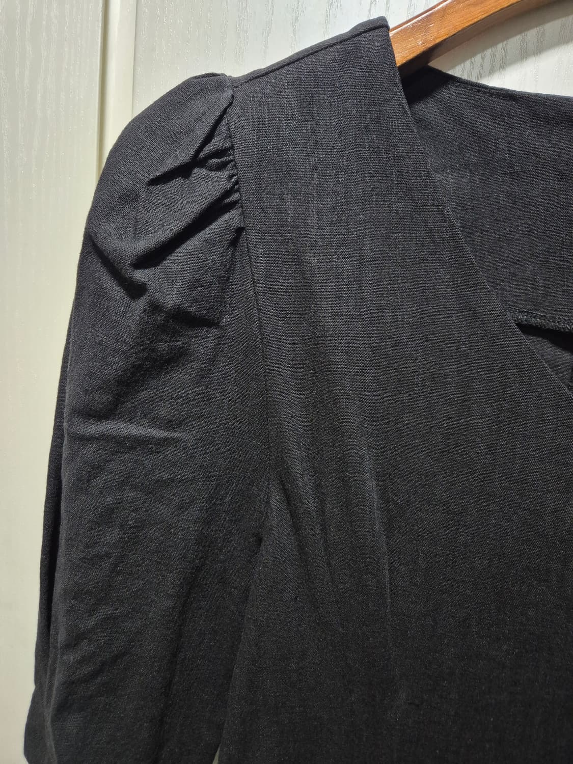 (타임세일)(새상품) 블랙 린넨 롱원피스 퍼프 반팔 상품이미지4