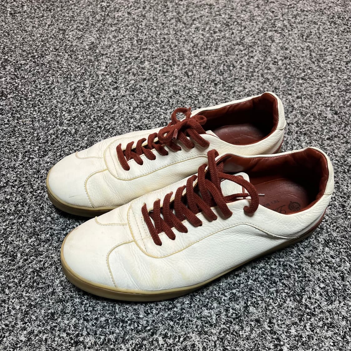 로로피아나 이태리 70s walk 스니커즈 42 상품이미지1