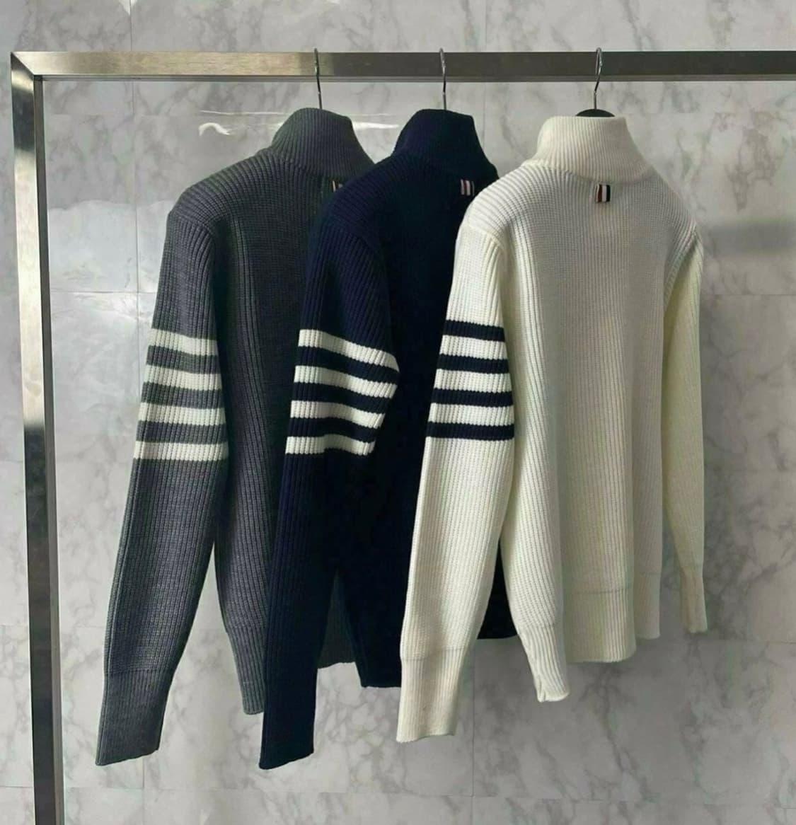 톰브라운 니트집업 상품이미지2