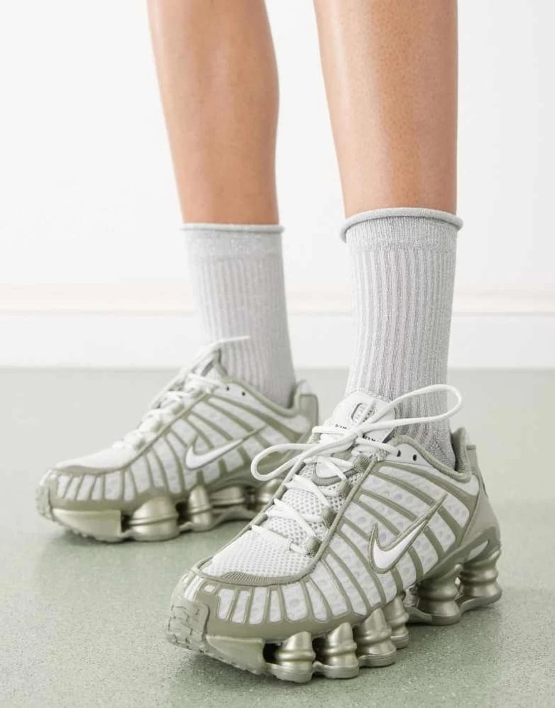 나이키 샥스 SHOX TL 라이트 아미 245 상품이미지2