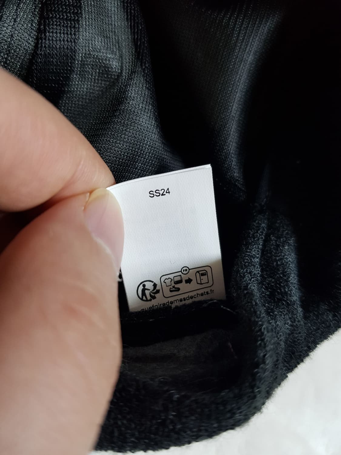 슈프림 고어텍스 선쉴드 햇 모자 블랙 24SS 상품이미지9