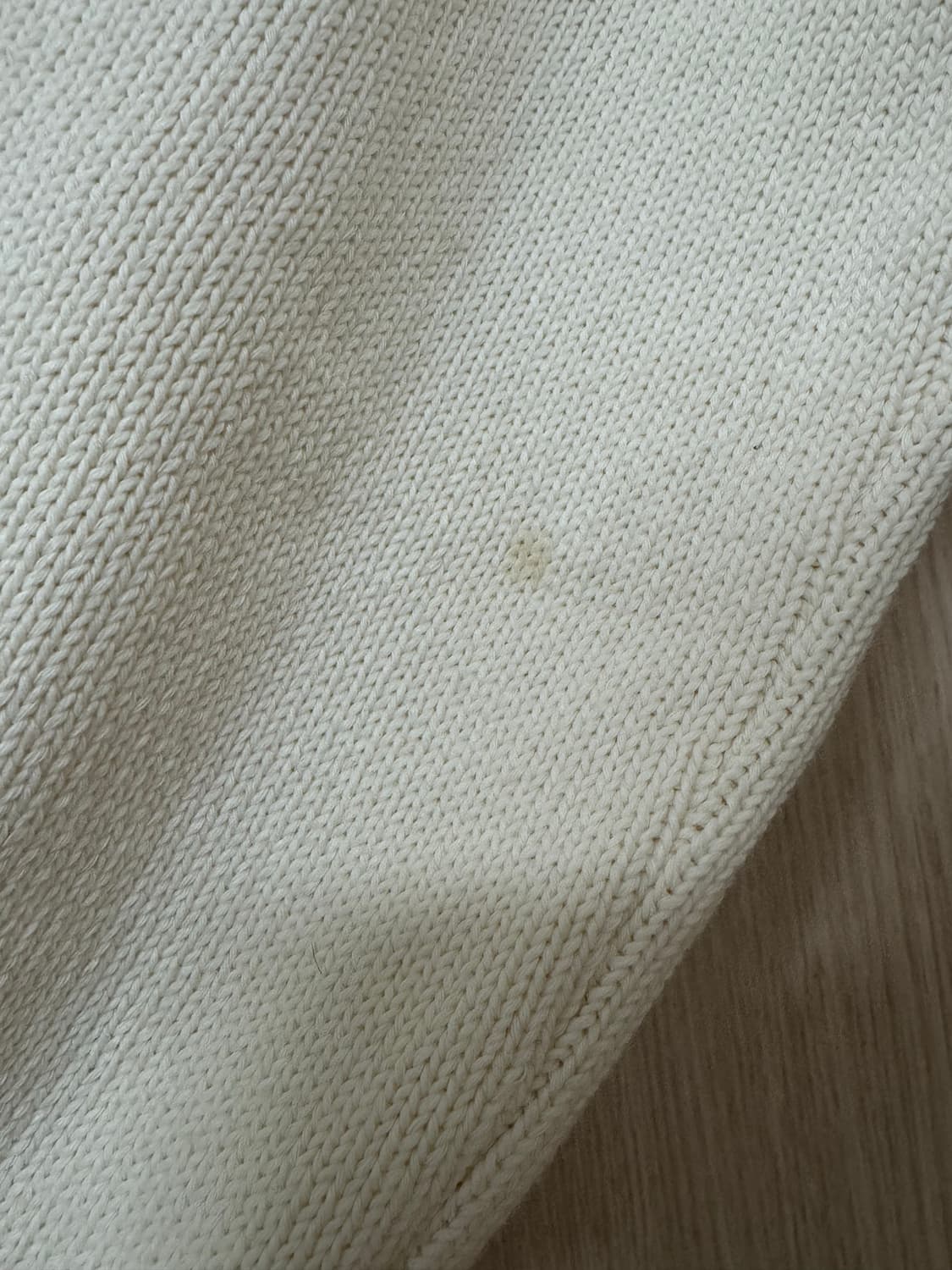 아더에러 트윈하트 로고 니트 아이보리 A1사이즈 상품이미지7