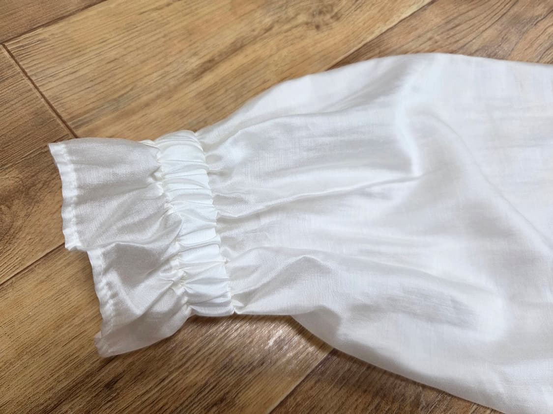 낸시렐라(nancyrella) 시어링 프릴자켓 프리사이즈 새상품 상품이미지9