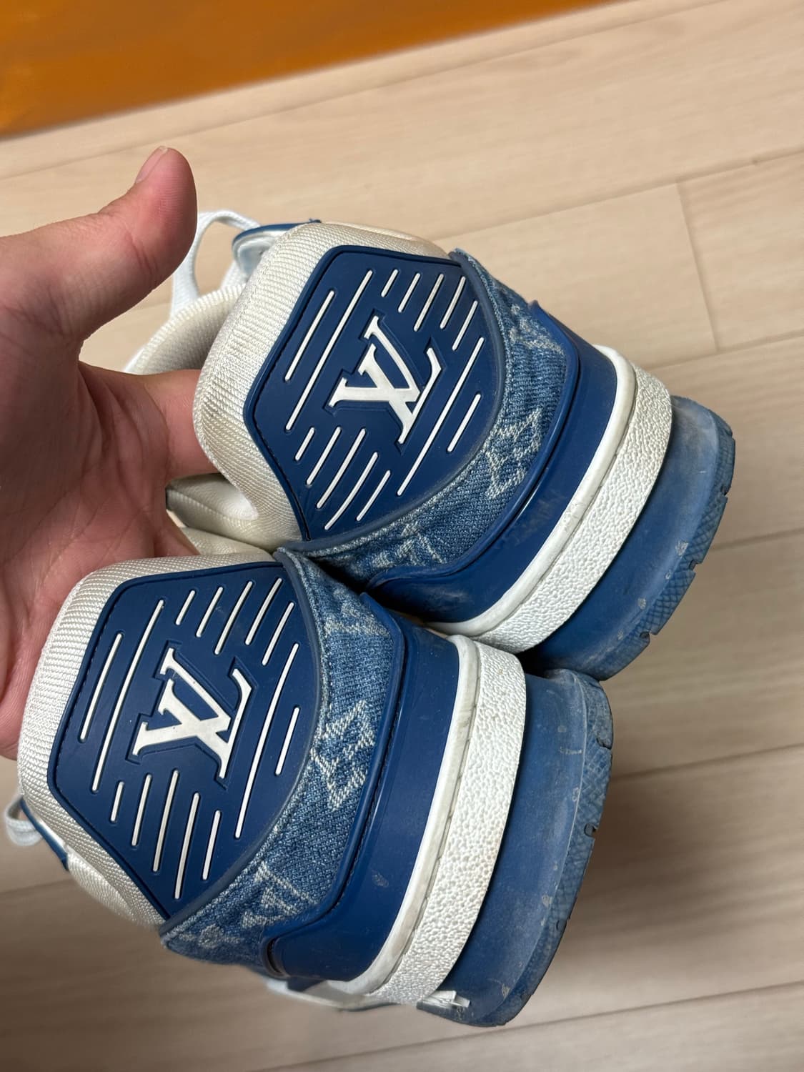 [9] 루이비통 LV 트레이너 데님 블루 스니커즈 280 상품이미지5