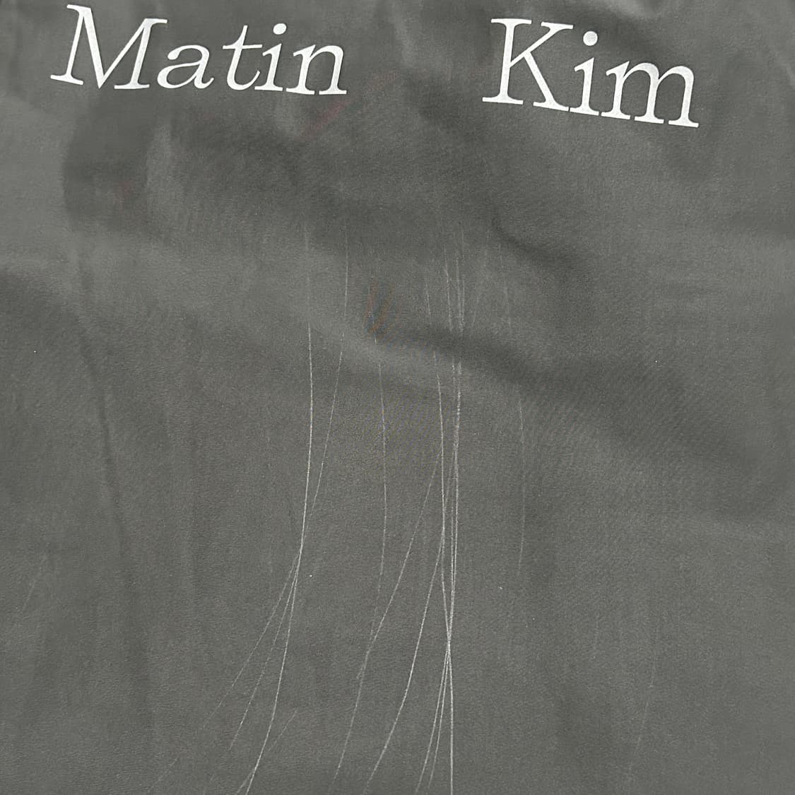 F 마뗑킴 블랙 후드 바람막이 상품이미지7