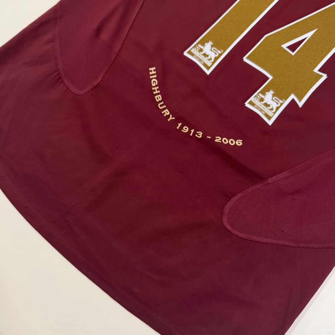 05-06 아스날 홈 하이버리 앙리 유니폼 상품이미지3