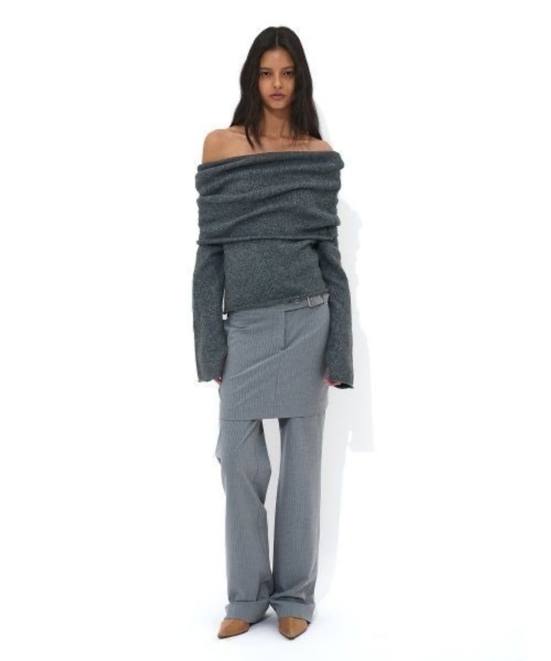 파르티멘토 오프숄더 카즈하 착용 상품이미지2