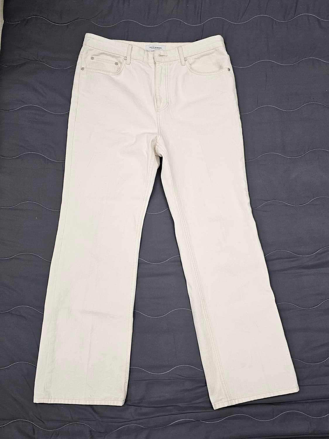 화이트 부츠컷 33 상품이미지1