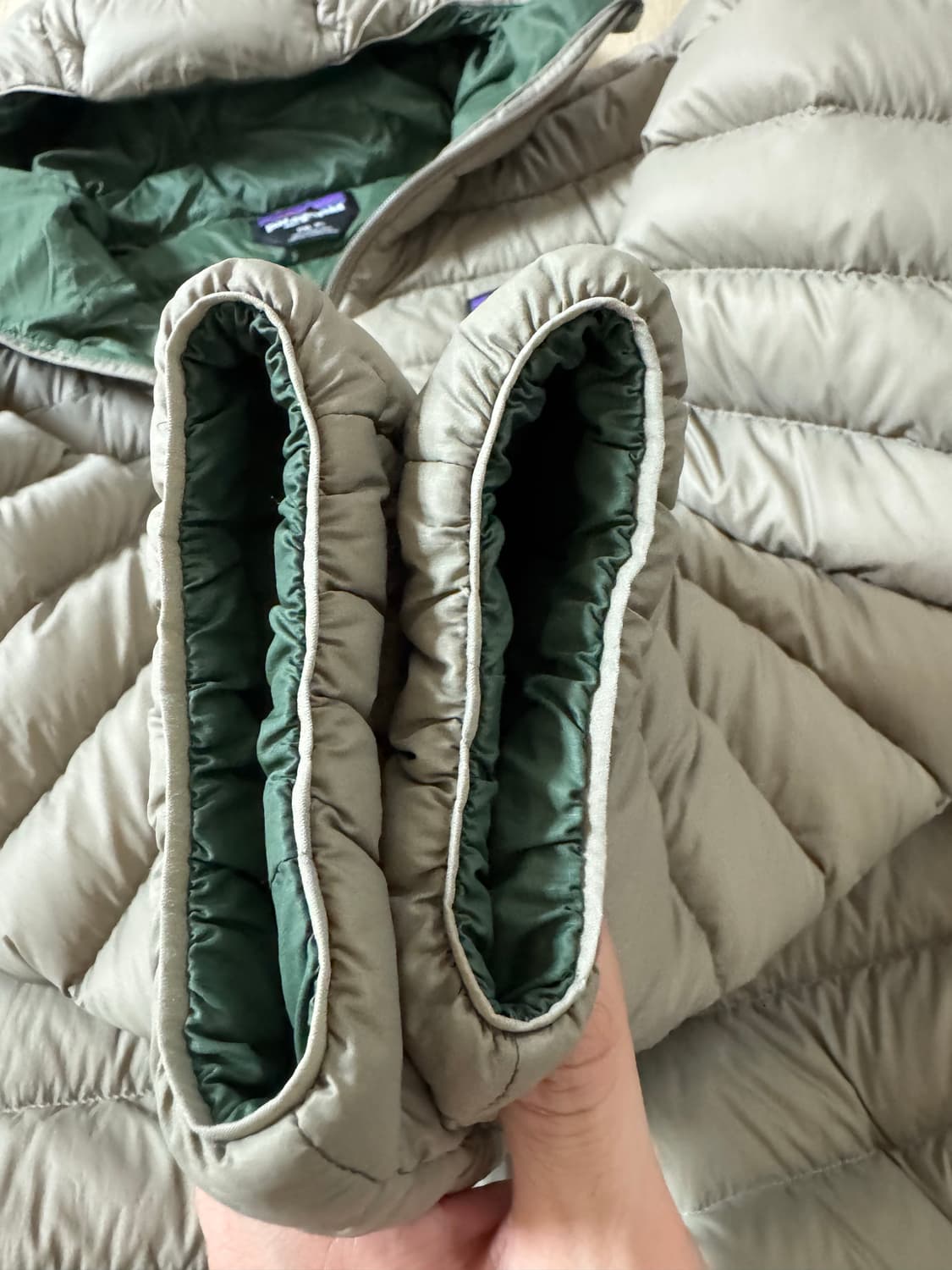 2XL 파타고니아 다운스웨터 후디 경량 패딩 씨버드 그레이 상품이미지4