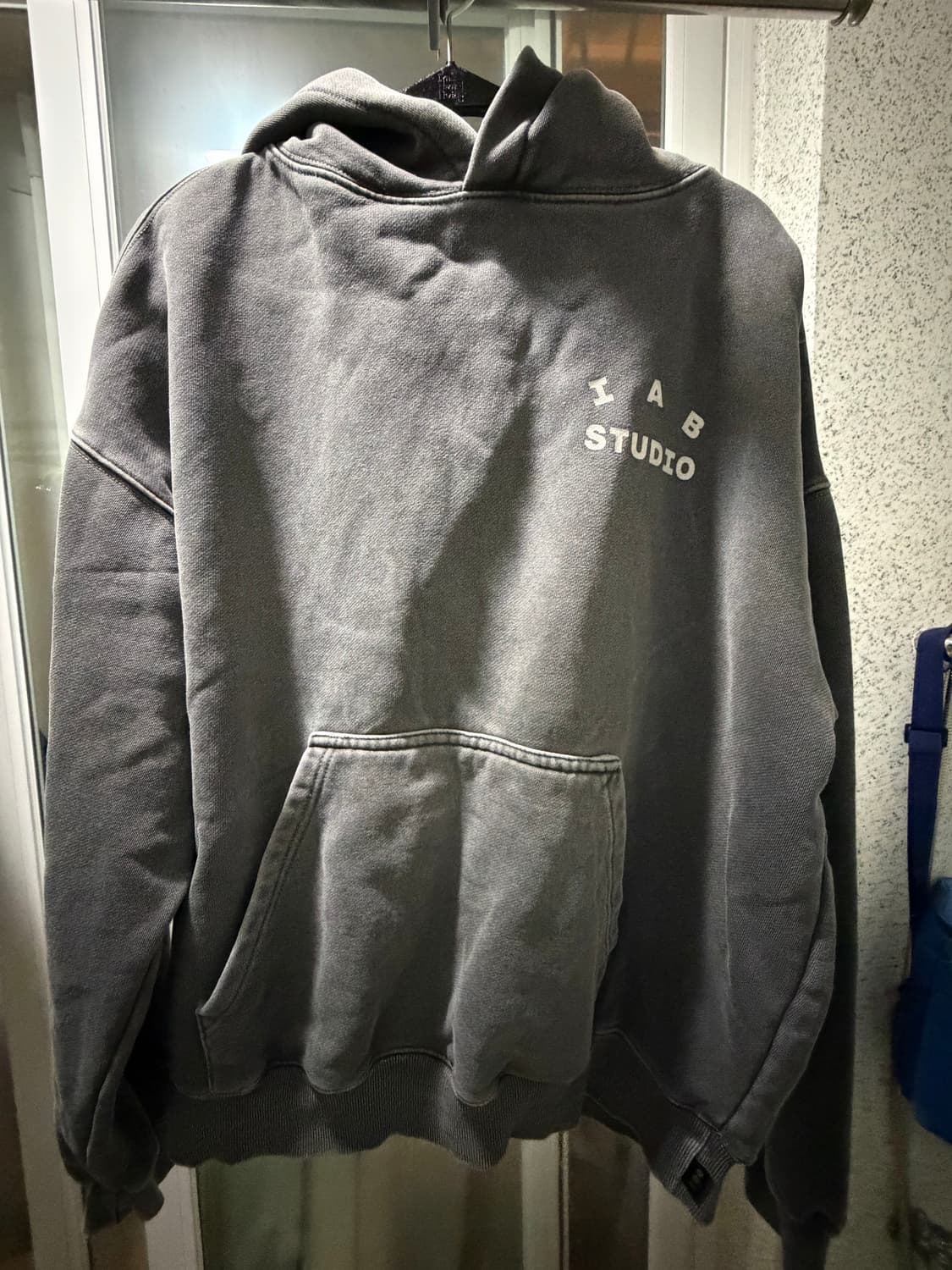 아이앱 피그먼트 후드티 상품이미지1