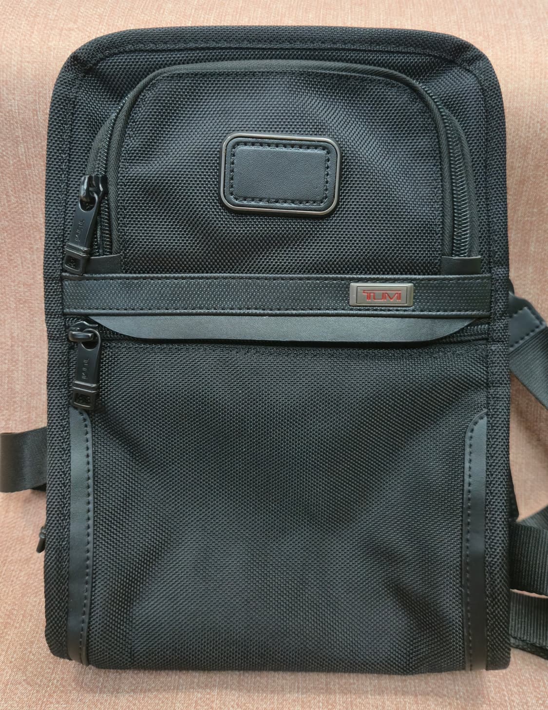 투미 TUMI - 거의새제품 알파 오거나이저 트래블 토트 크로스바디 상품이미지1