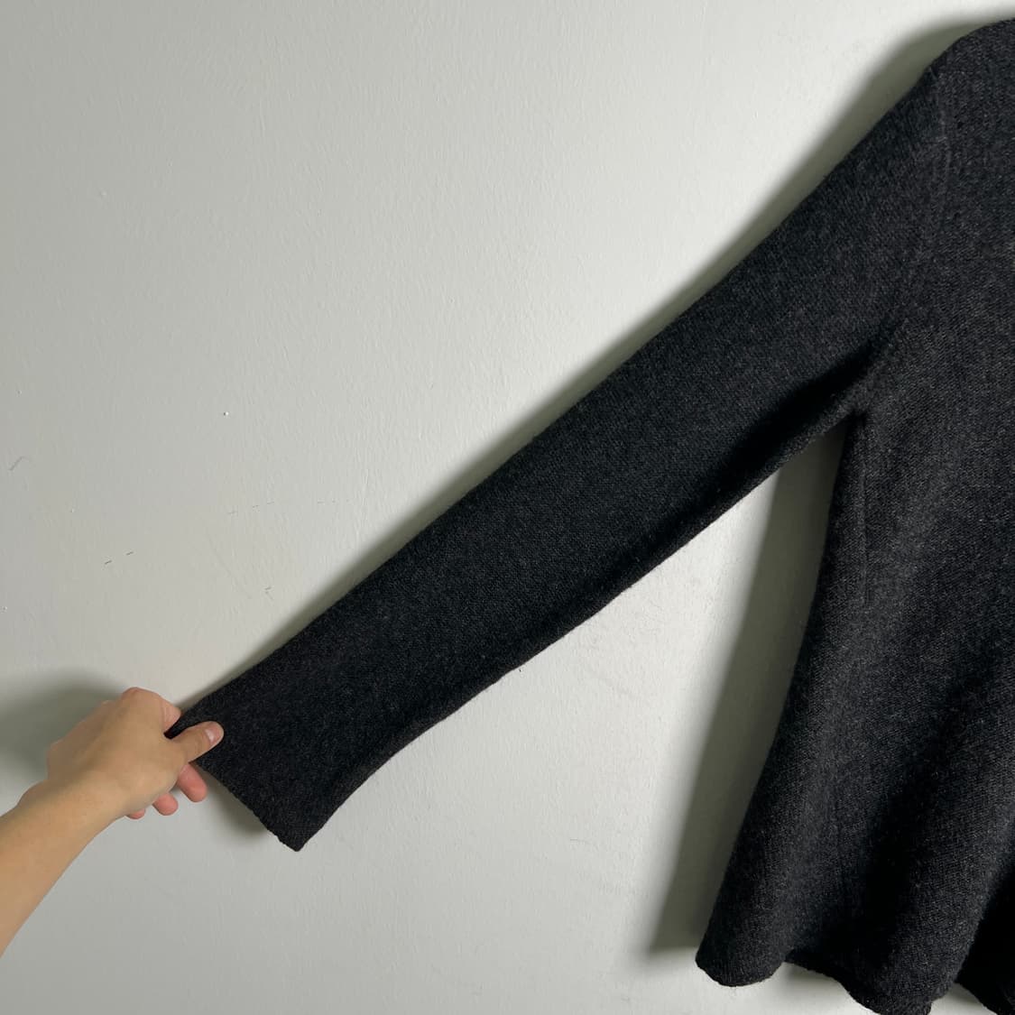 꼼데가르송 로브 드 샹브르 차콜 울 니트 스웨터  상품이미지7