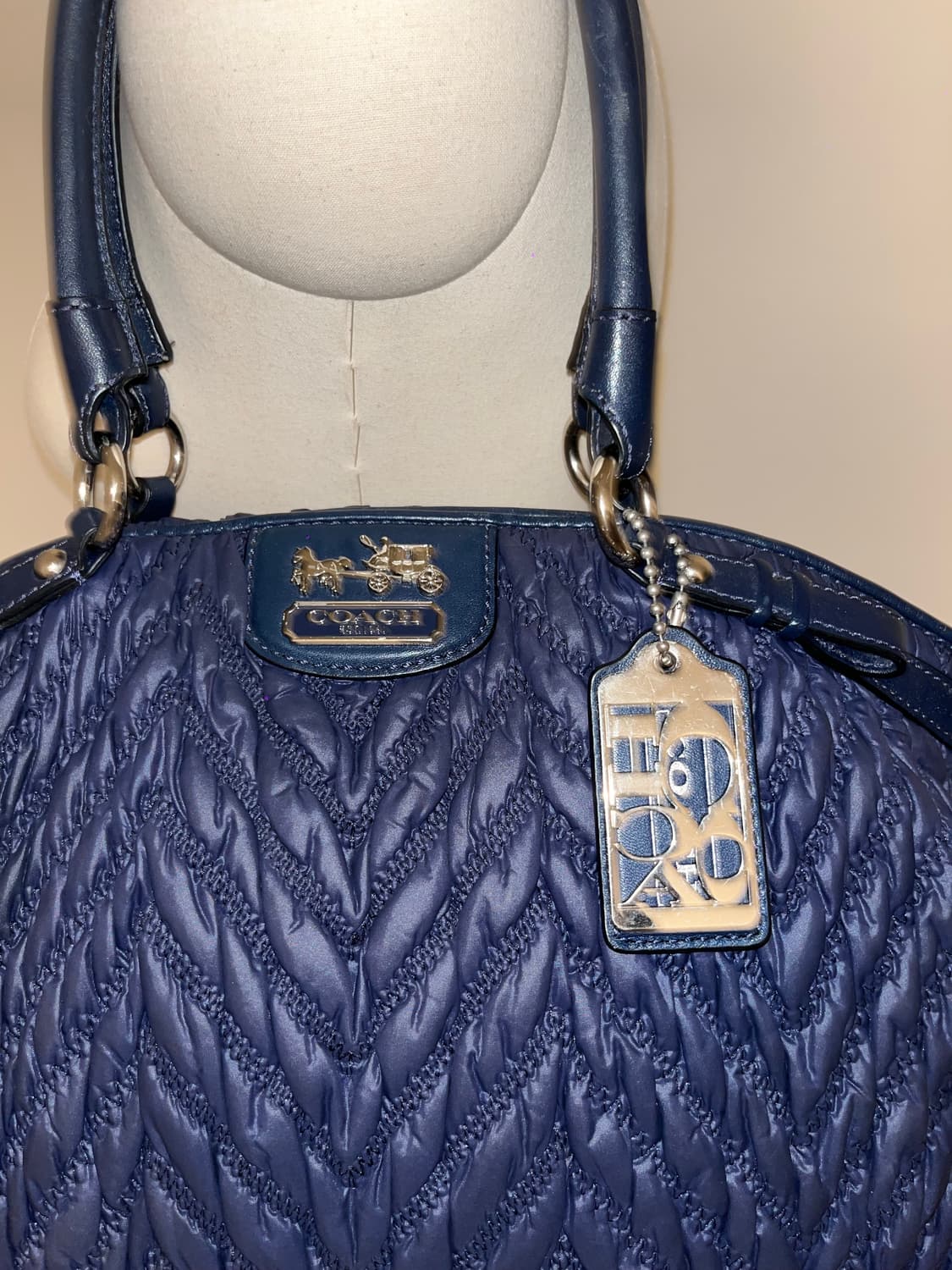 Coach Quilting Navy shoulder bag 상품이미지4