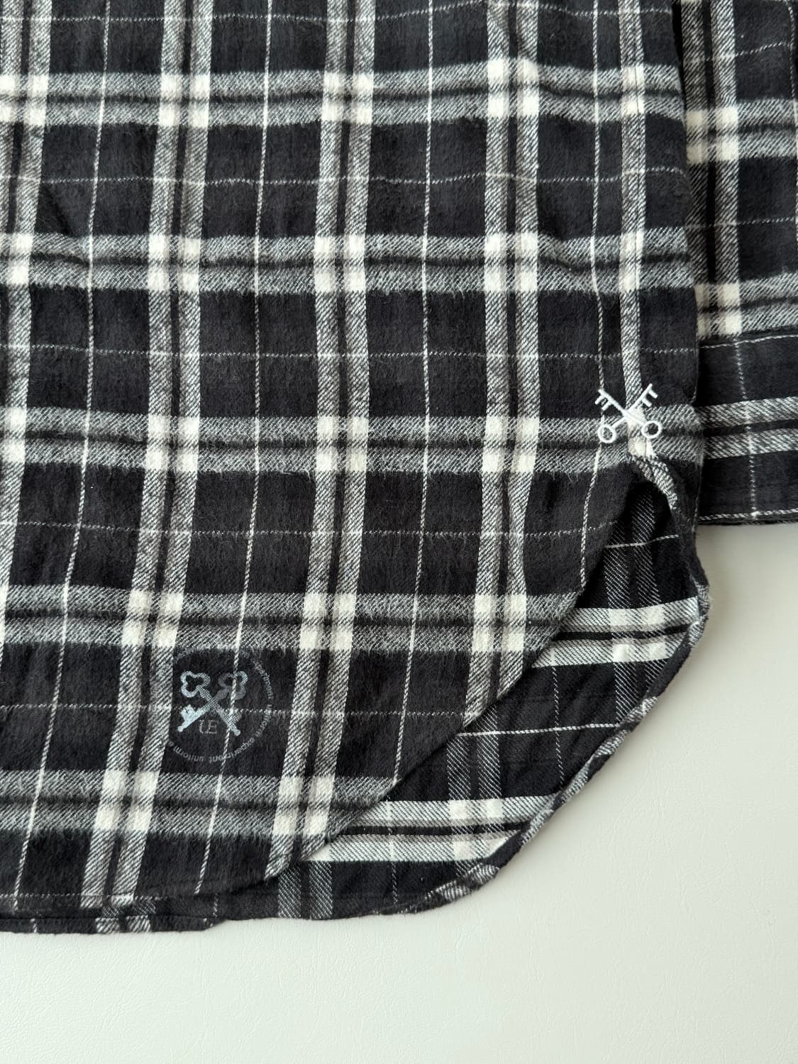 Unifrom experiment 상품이미지1