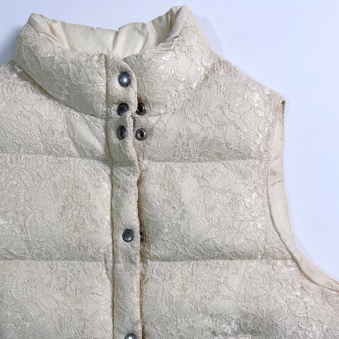 폴로 D&S 레이스 다운 베스트  상품이미지3