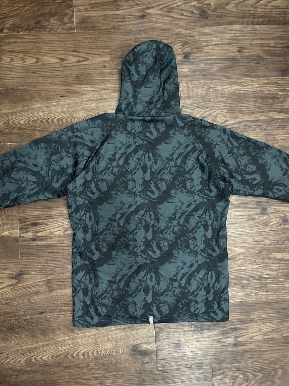 오클리 OAKLEY 고프코어 패턴 바람막이 상품이미지10