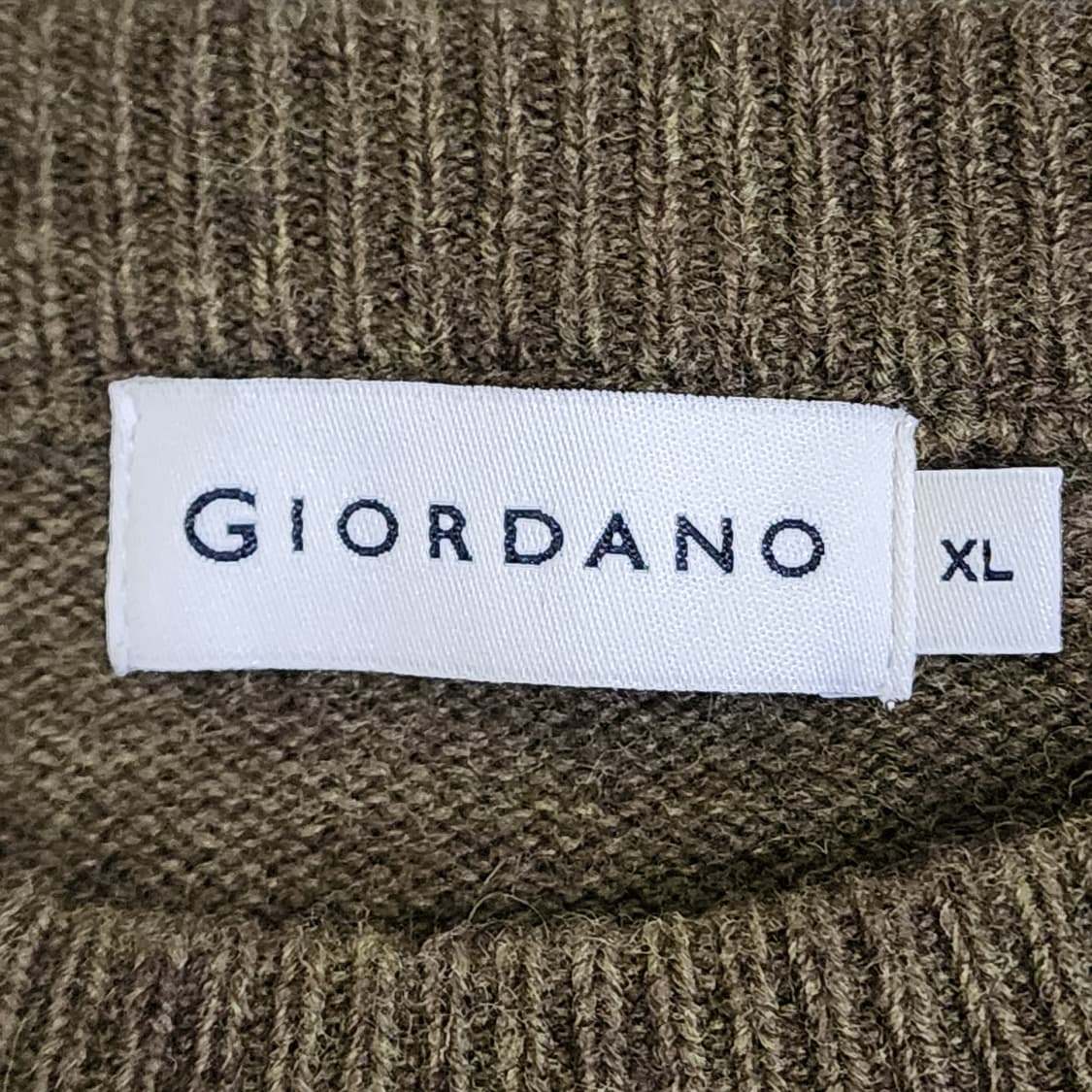 [105] GIORDANO 아가일 니트 스웨터 상품이미지4