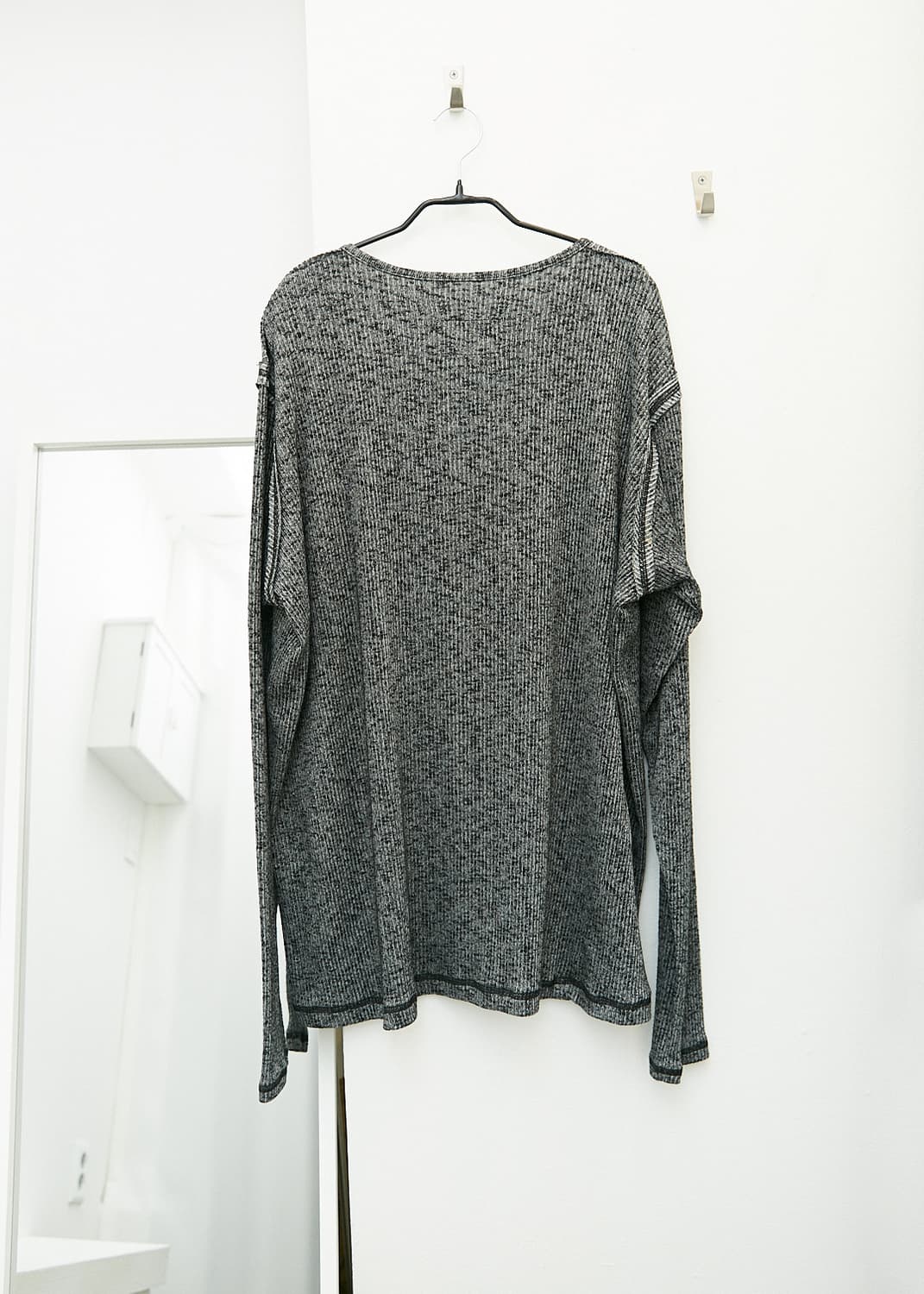 Henley Neck Long Sleeve T-Shirt 상품이미지4