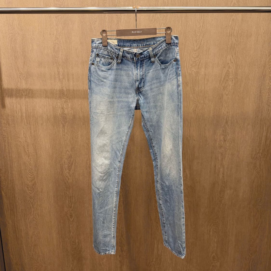 리바이스 511 워싱 데님 팬츠 레드 로고 탭 슬림 스트레이트핏 연청 상품이미지2