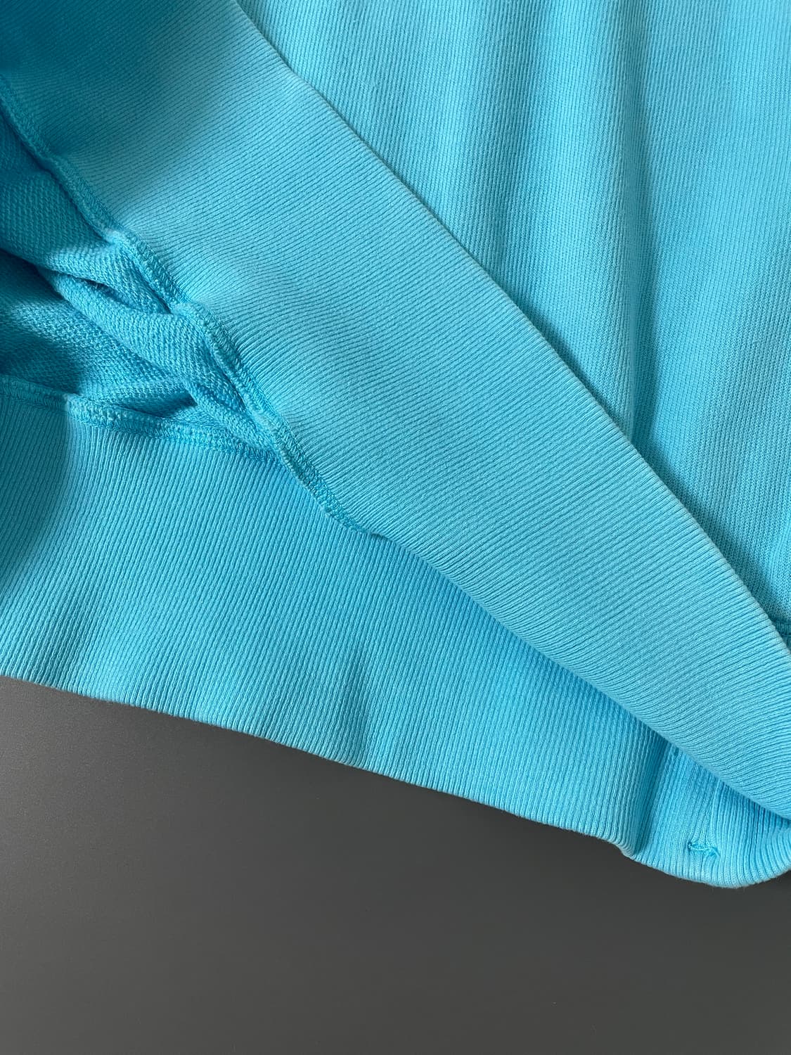 [M] 스톤 아일랜드 와펜 로고 패치 맨투맨 QR 상품이미지7