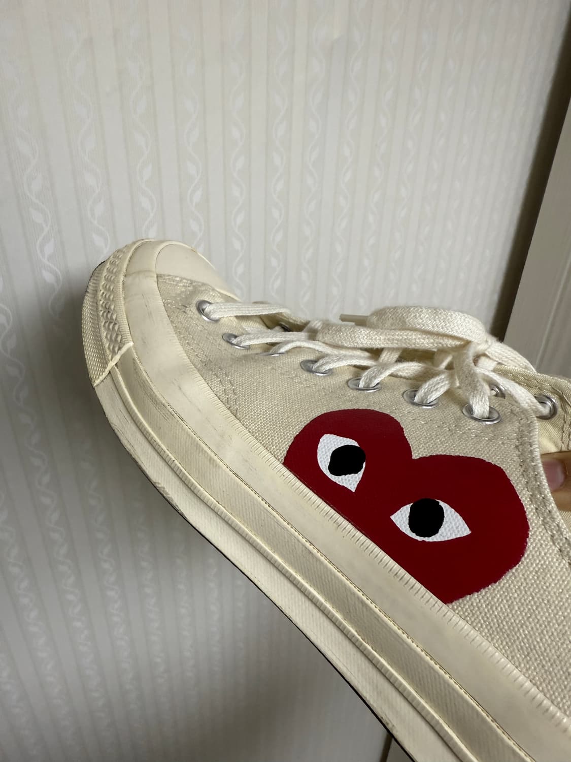 컨버스 x 플레이 꼼데가르송 척 70 로우 화이트 275 상품이미지7