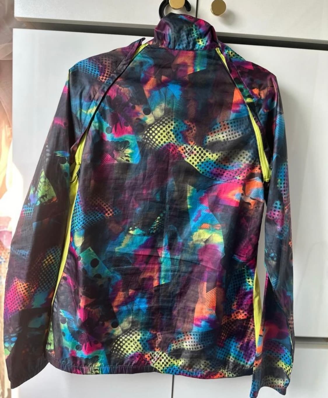 아디다스 멀티 패턴 바람막이 상품이미지6