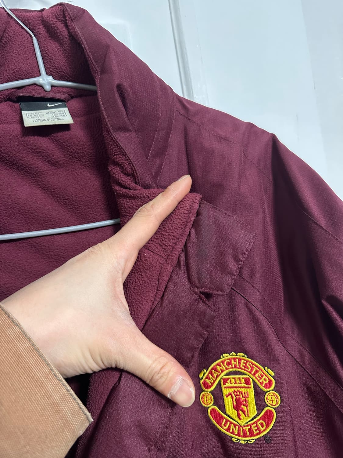 나이키 맨유 패디드 자켓 상품이미지3