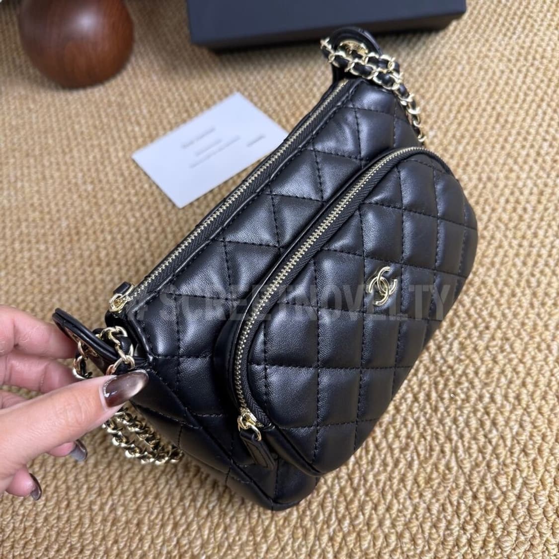 깜짝세일(새상품)정품 샤넬 뷰티 25F/W 카메라 백 상품이미지4