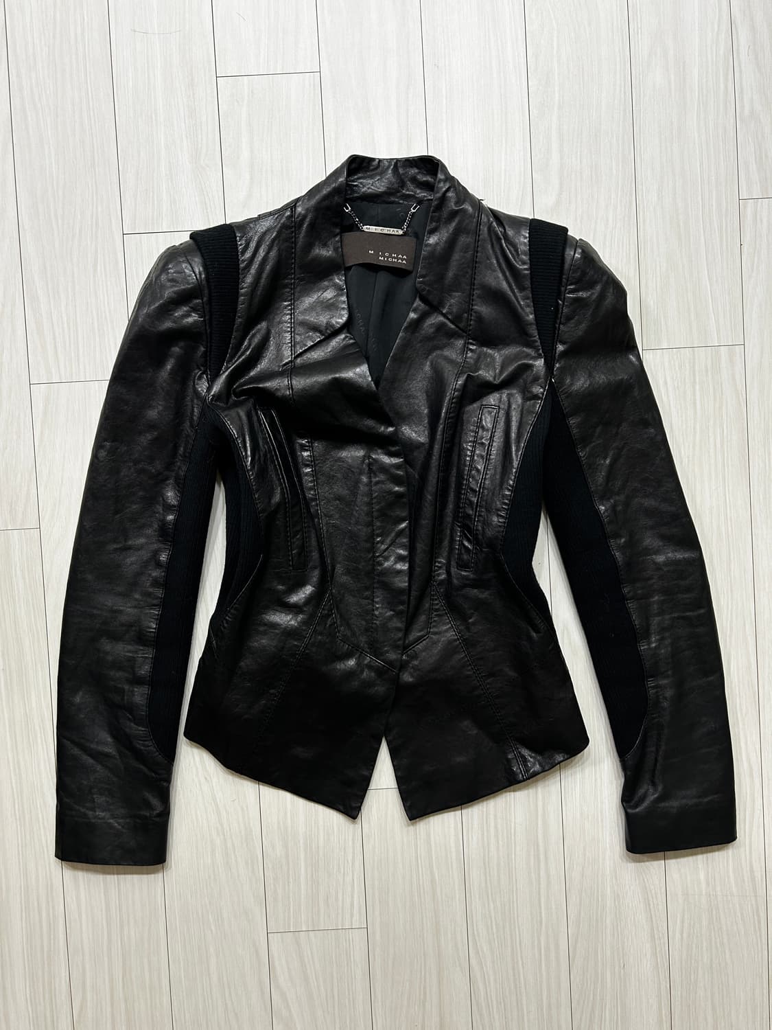 슬림핏 양가죽 레더자켓 니트 vkei 락시크 상품이미지1