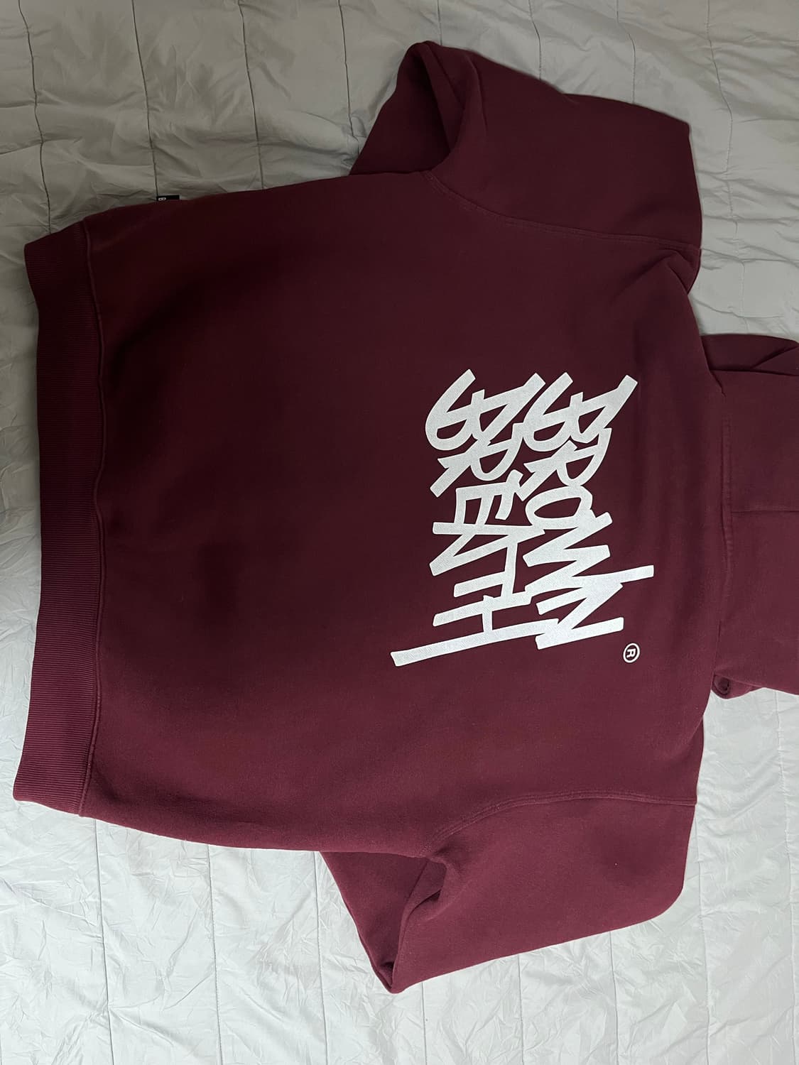 브라운 브레스 버건디 후드티 상품이미지3