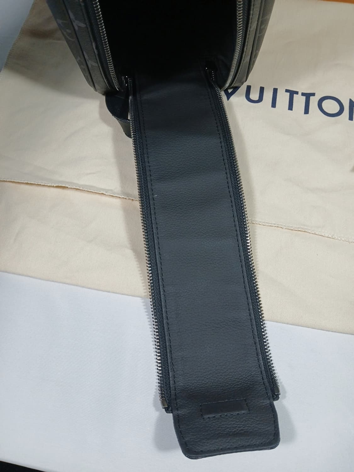 루이비통 락커 돕키트 M46354 상품이미지9