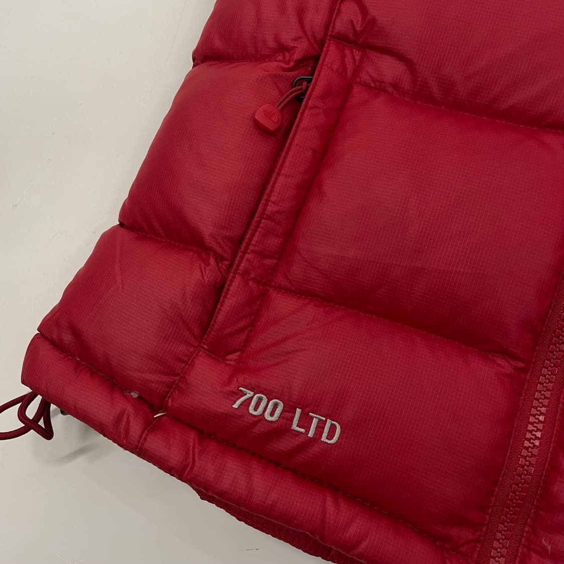 노스페이스 700 LTD 리미티드에디션 패딩베스트 상품이미지4