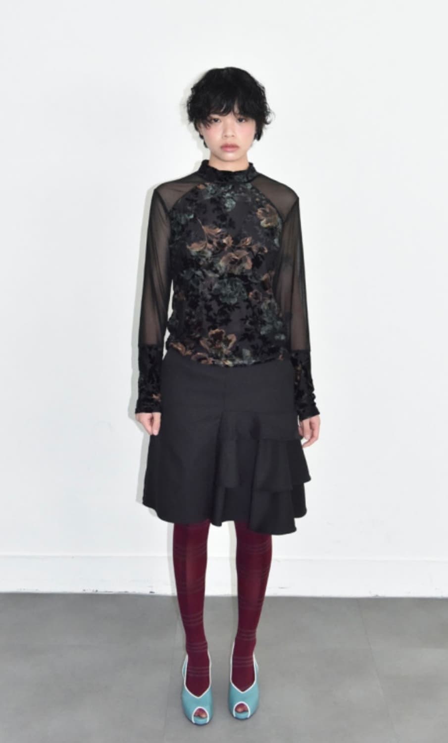 팁씨) repeating flower top 상품이미지1