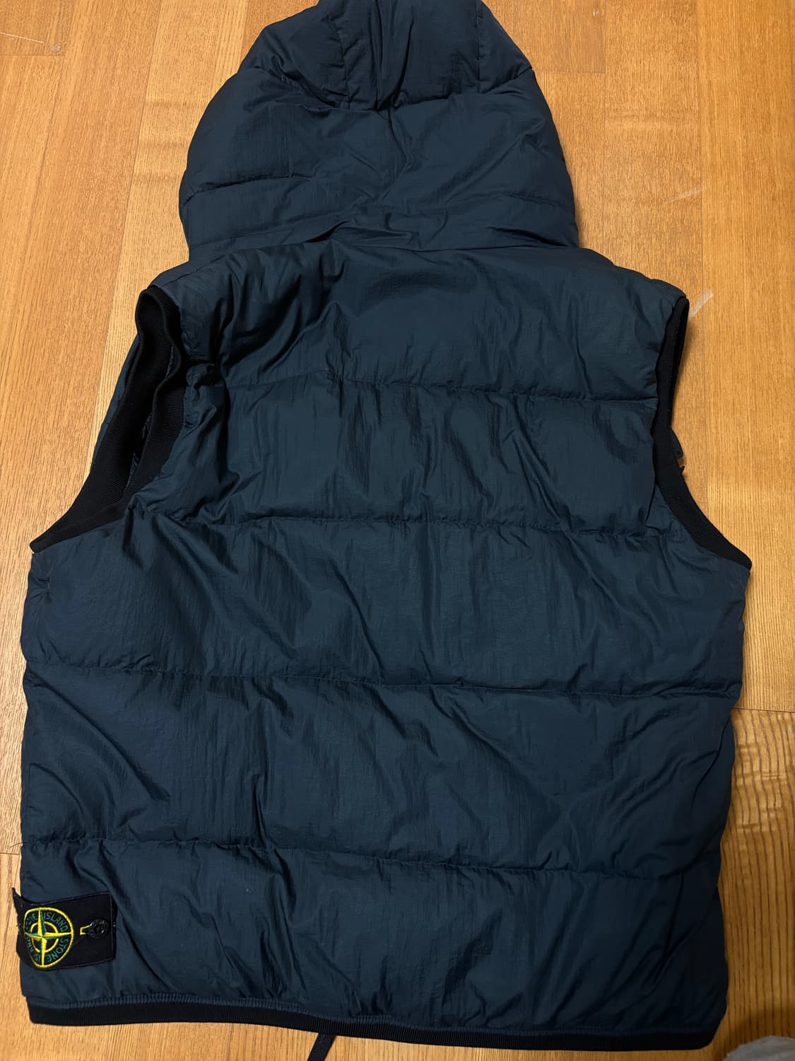 스톤아일랜드 패딩조끼 상품이미지2