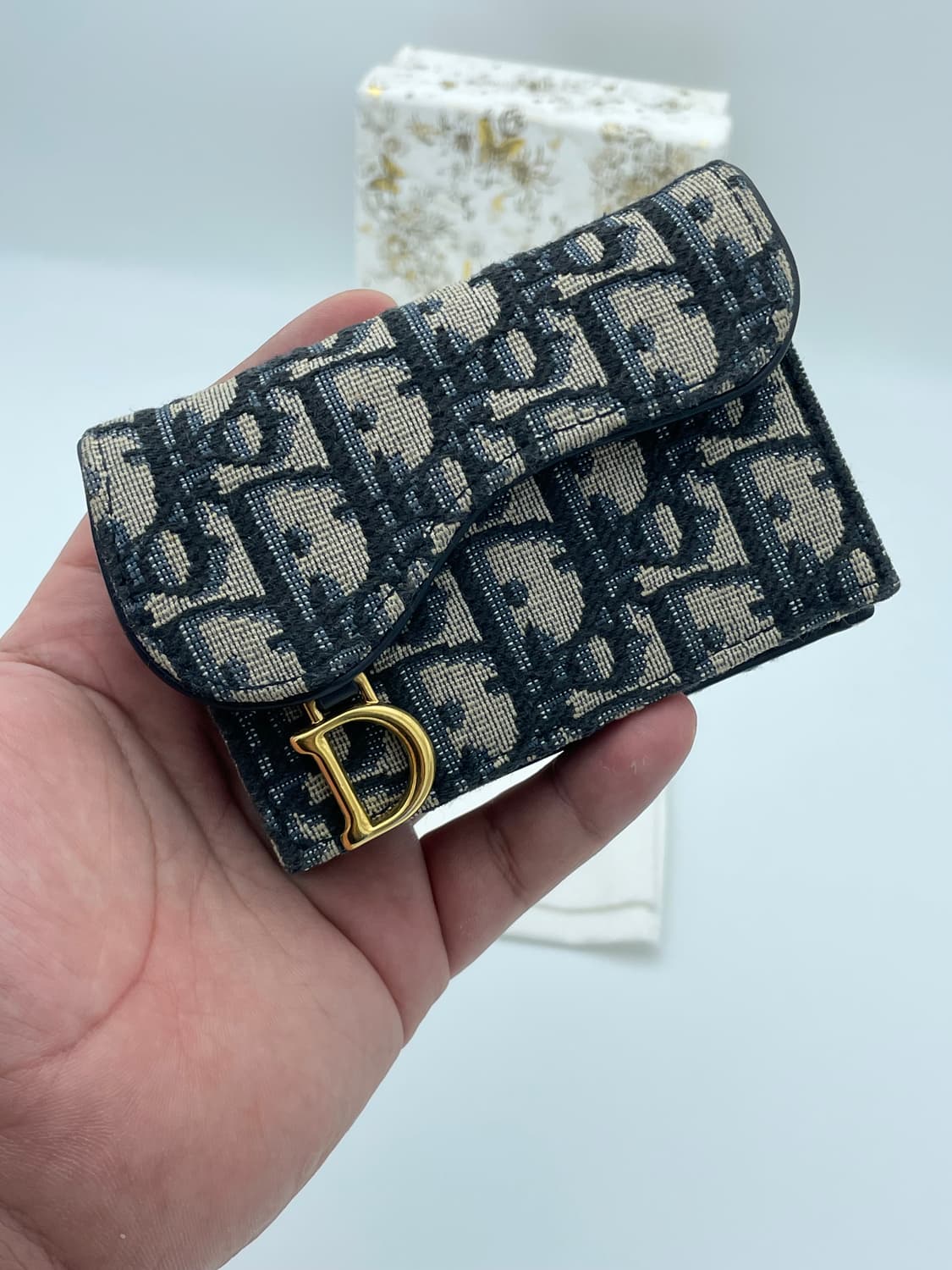 [ 새상품 / 풀구성 ] 디올 오블리크 새들 플랩 카드지갑  상품이미지1