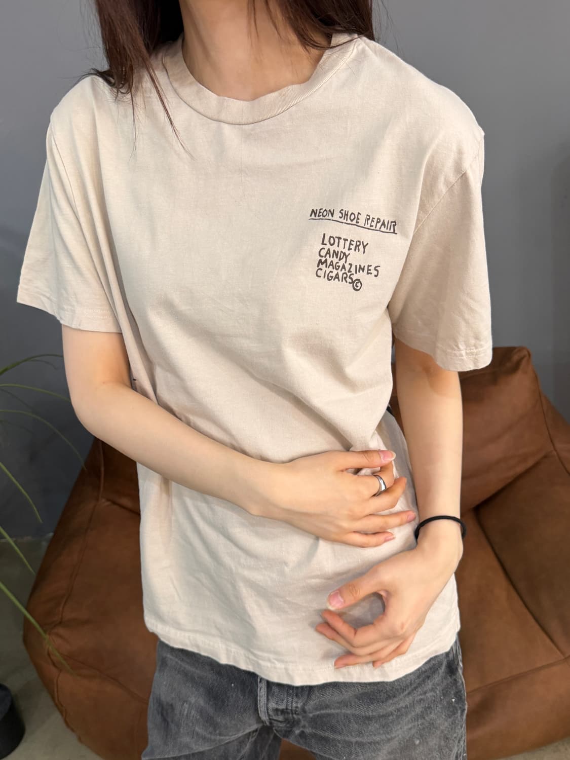 00’s 빈티지 장 미쉘 바스키아 베이지 아트 프린팅 반팔티 상품이미지3