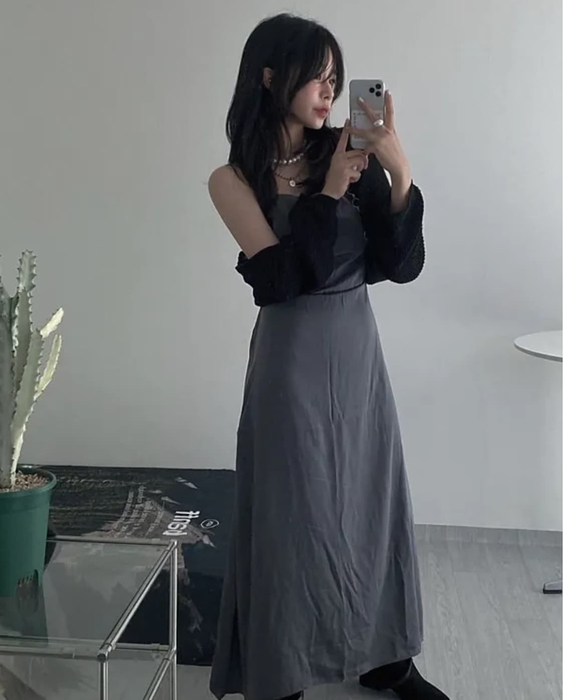 세틴 그레이 백트임 슬리브 원피스 상품이미지4