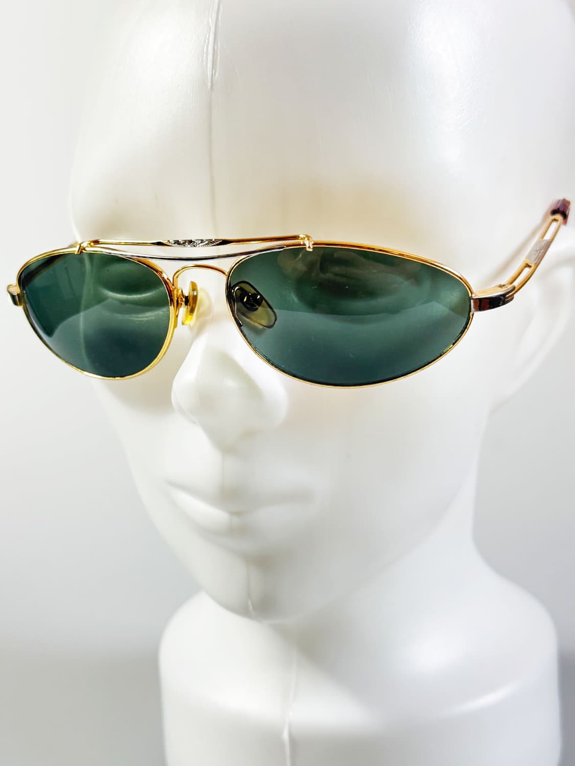 90s 골드 메탈 보잉 프레임 빈티지 선글라스 상품이미지9