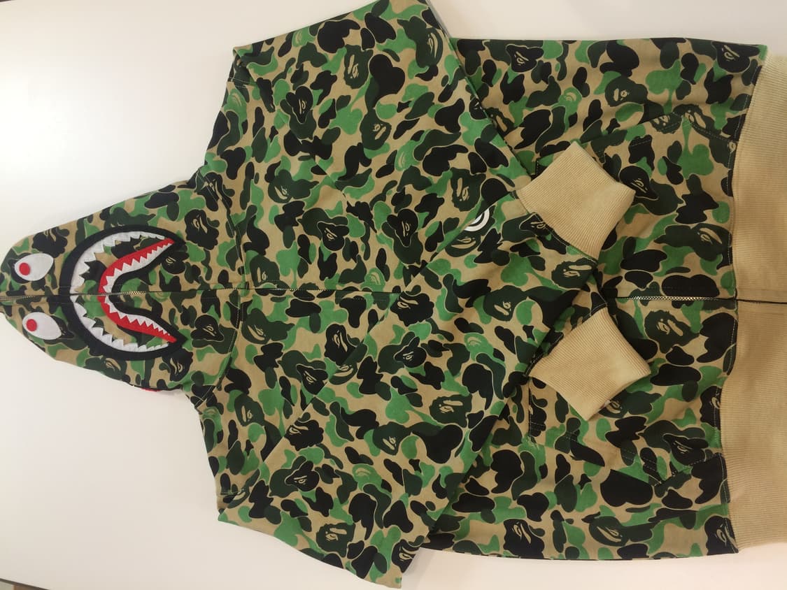 Bape 카모 샤크 후드집업 상품이미지1