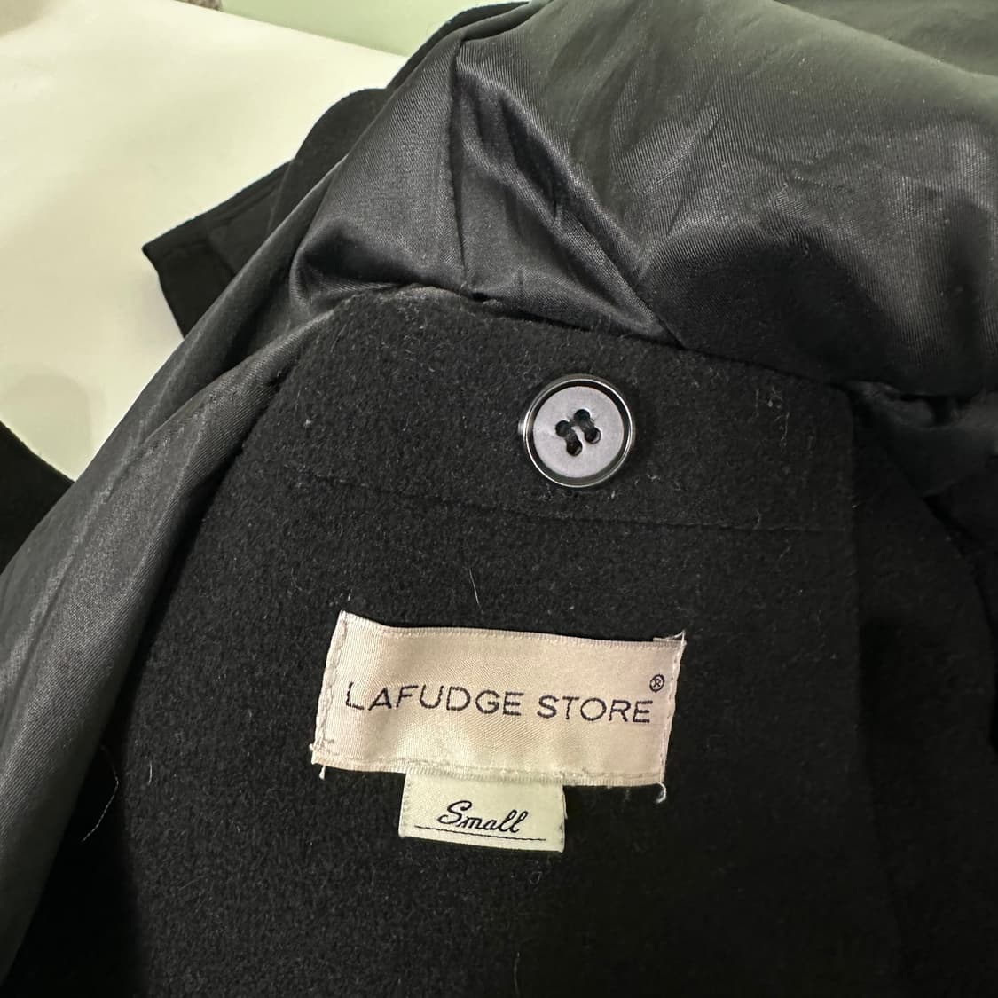 95-100 라퍼지스토어 블랙 발마칸코트 상품이미지6