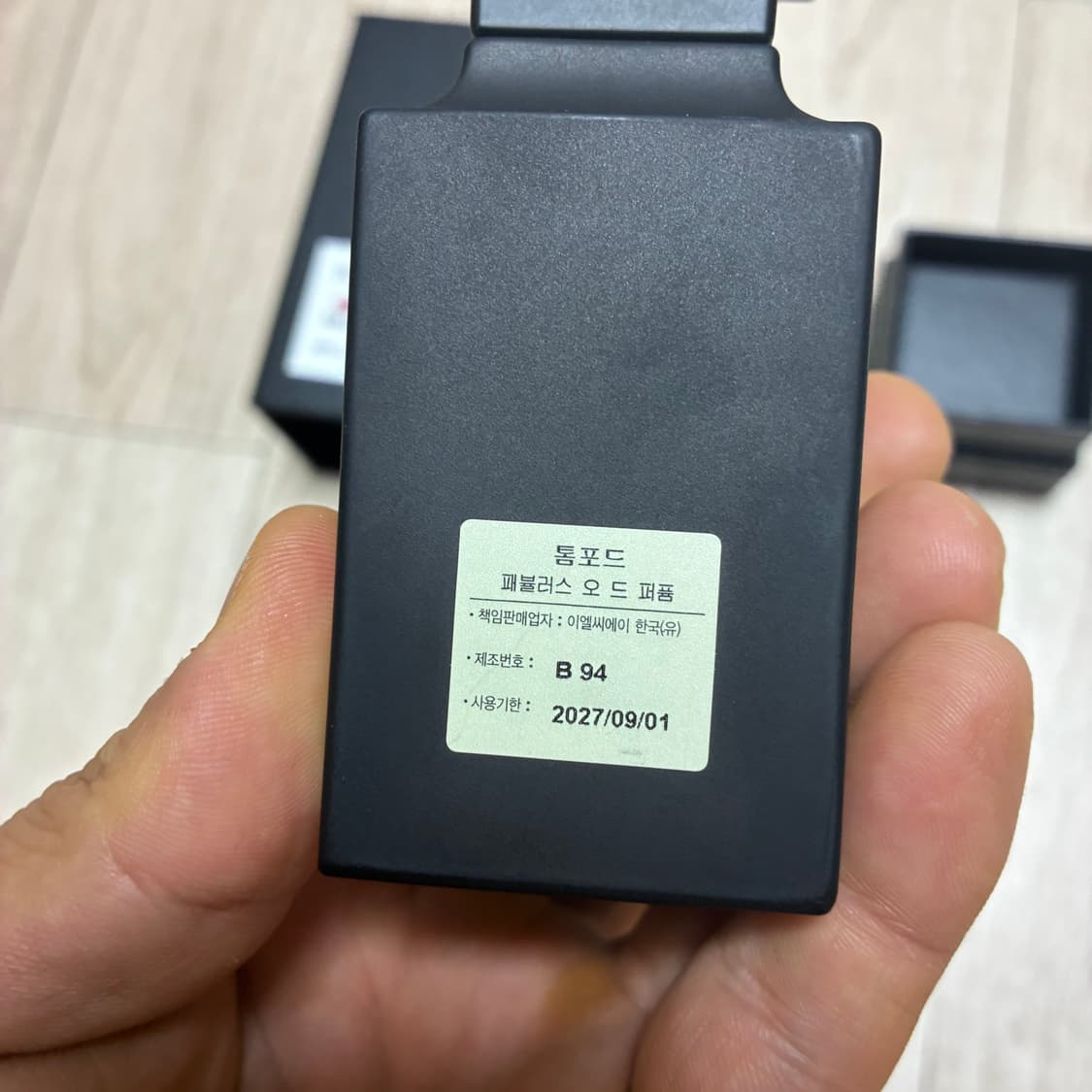 [새상품] 톰포드 향수 패뷸러스 오 드 퍼퓸 50ml 상품이미지4