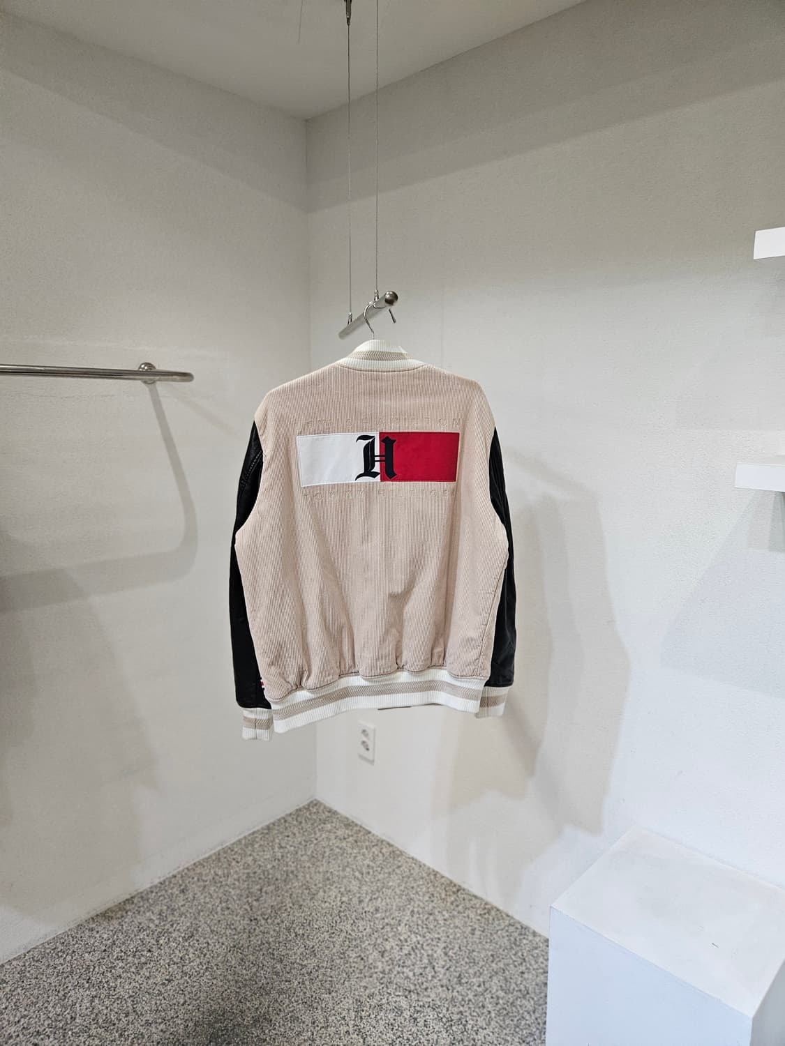 타미힐피거 코듀로이 빅로고 스타디움 자켓 상품이미지2