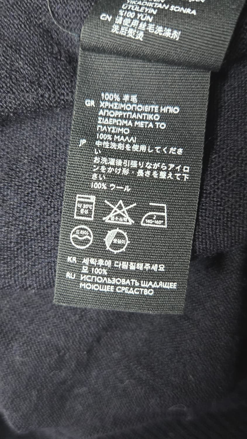 😍무배)👕새상품)코스 cos 브이넥니트 상품이미지6
